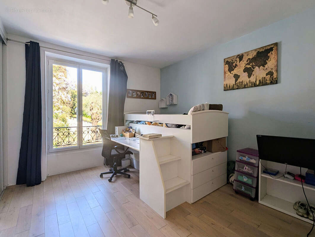 Maison de ville avec un bel espace extérieur - Centre-ville Fontenay-aux-Roses  Proche RER B - photo 9