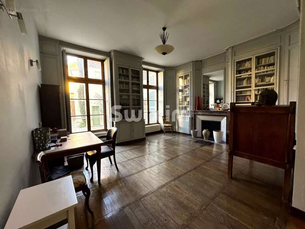 Maison à MONTBARD