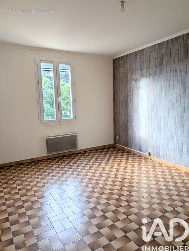 Photo 3 - Maison à REDESSAN