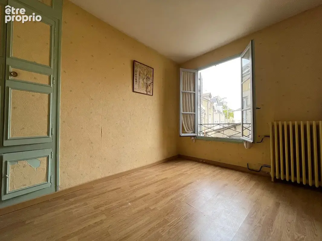Maison 4 pièces 98 m² à vendre à Issoudun (36100) - photo 5