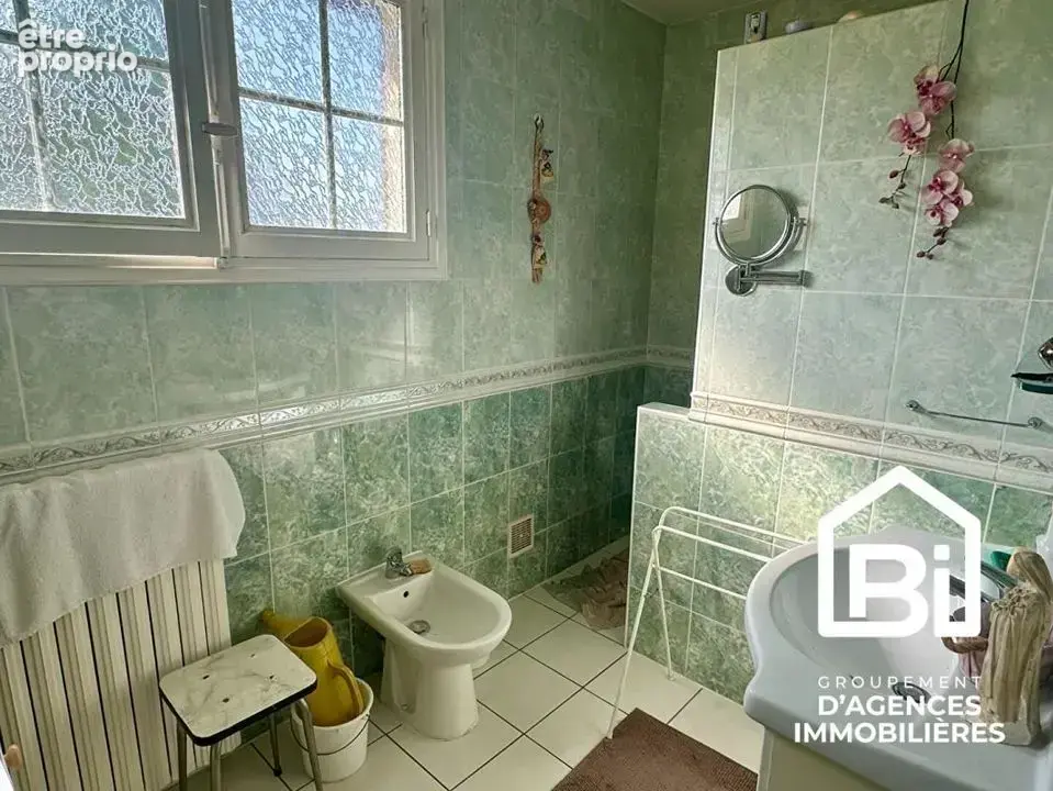 Maison 7 pièces 137 m² à vendre à Frenouville (14630) - photo 6