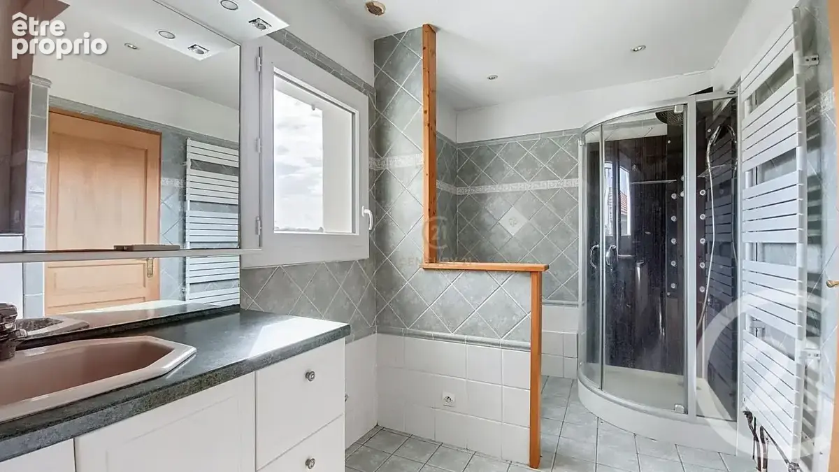 Maison 100 m² à Feyzin  - photo 16