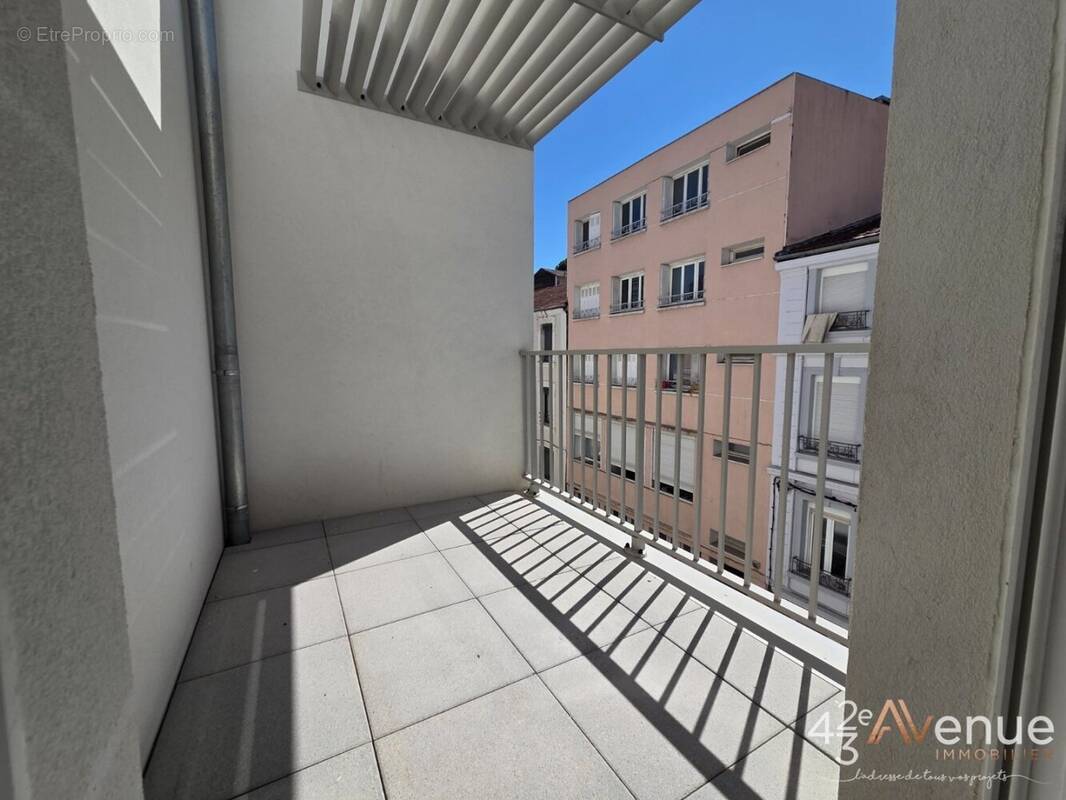 Appartement à SAINT-ETIENNE
