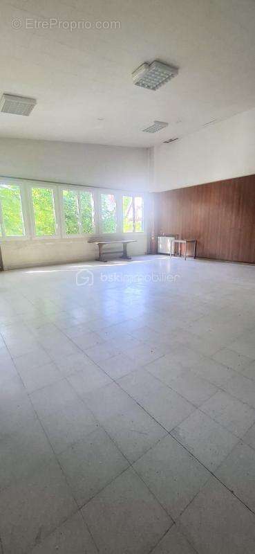 Appartement à MALESHERBES