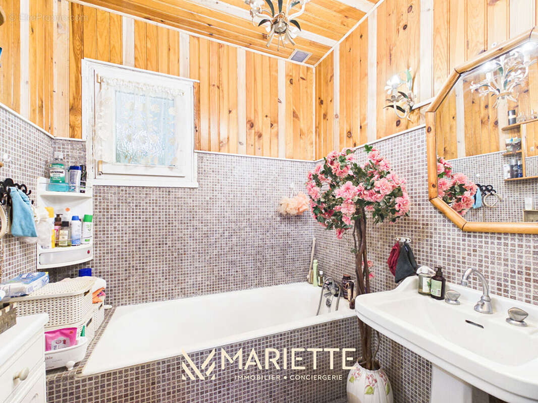 "JORNET" Fouesnant, Maison traditionnelle avec sous-sol total - photo 11