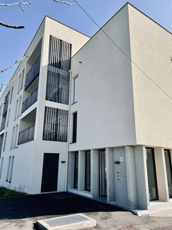 Appartement à L'ISLE-D'ABEAU