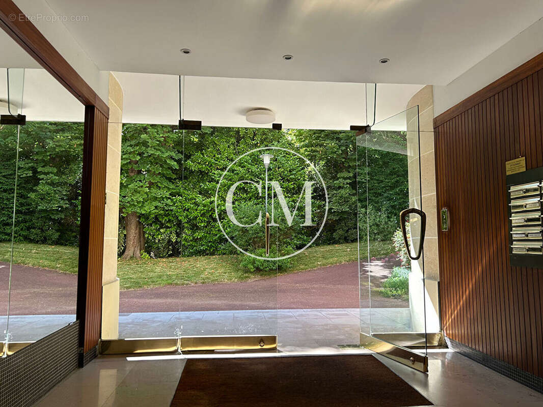 Appartement à SEVRES