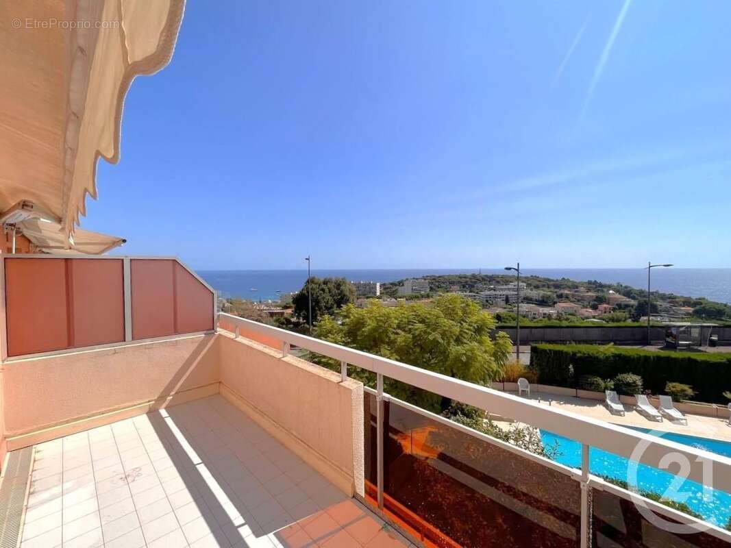 Appartement à ROQUEBRUNE-CAP-MARTIN