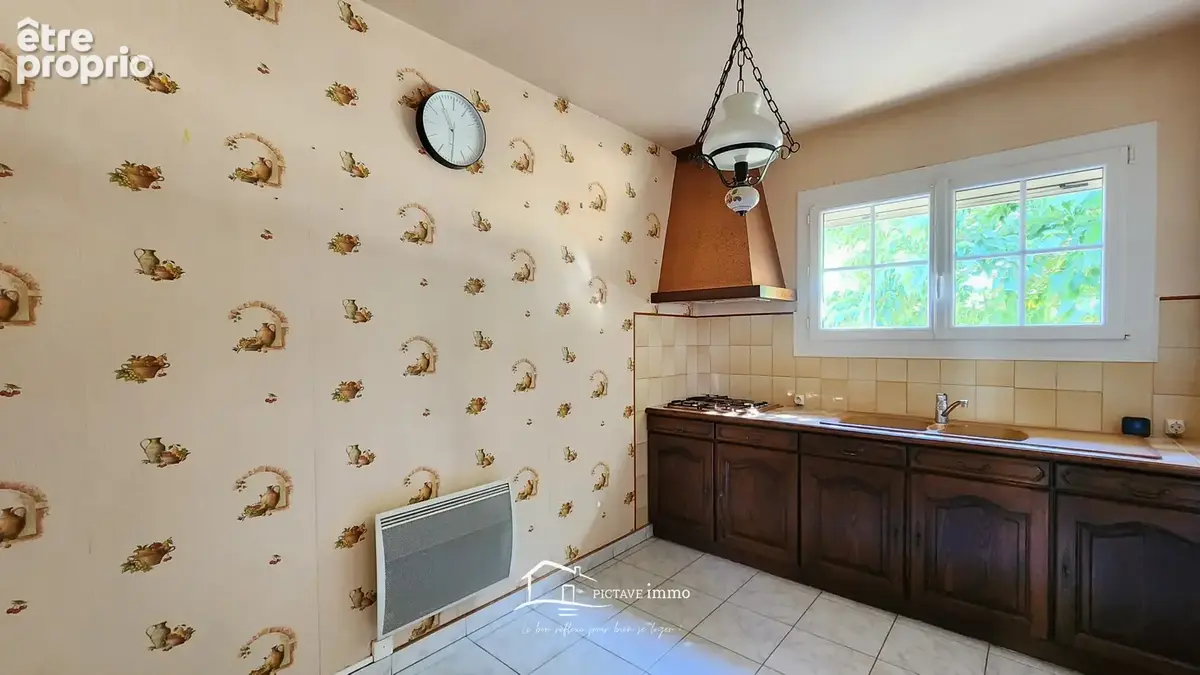 Pavillon 4 chambres sans mitoyenneté avec garage et terrain - Proche toutes commodités - photo 4