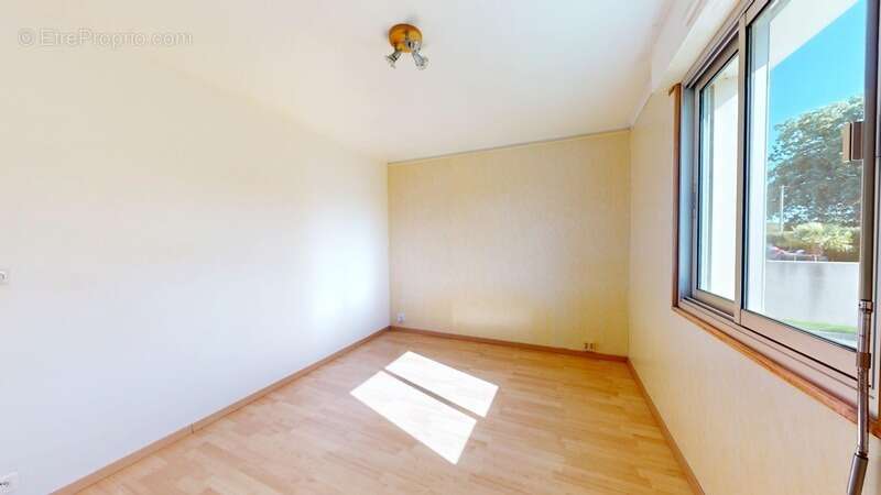 Maison à SAINT-MARS-DU-DESERT