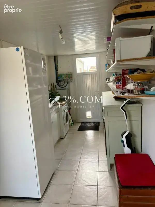 Maison familiale avec piscine et beau potentiel ! - photo 16