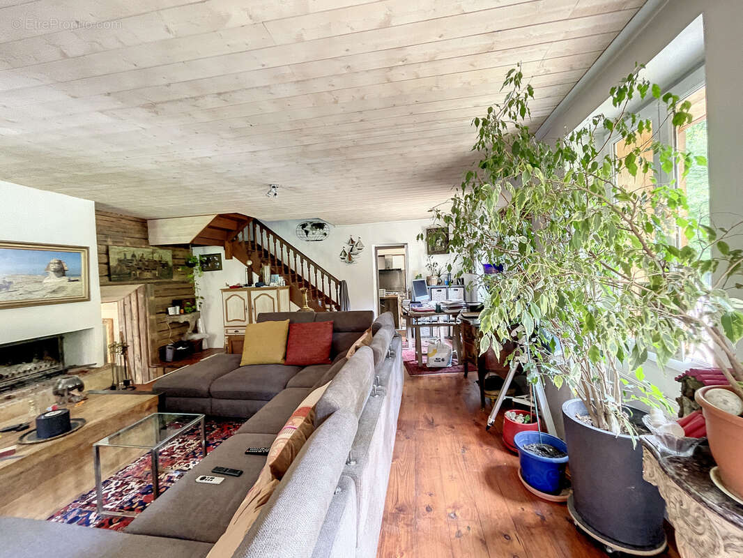 Maison à AIGUEBELETTE-LE-LAC