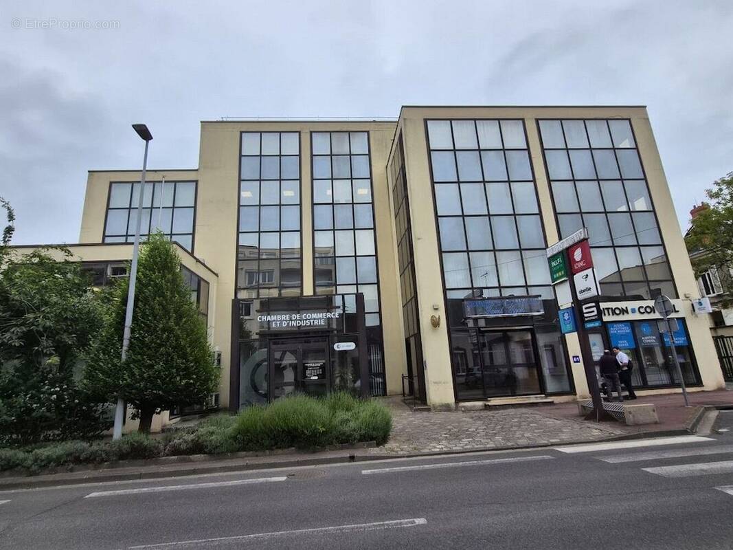 Commerce à MONTARGIS