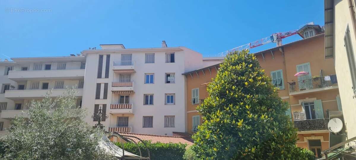 Appartement à MENTON