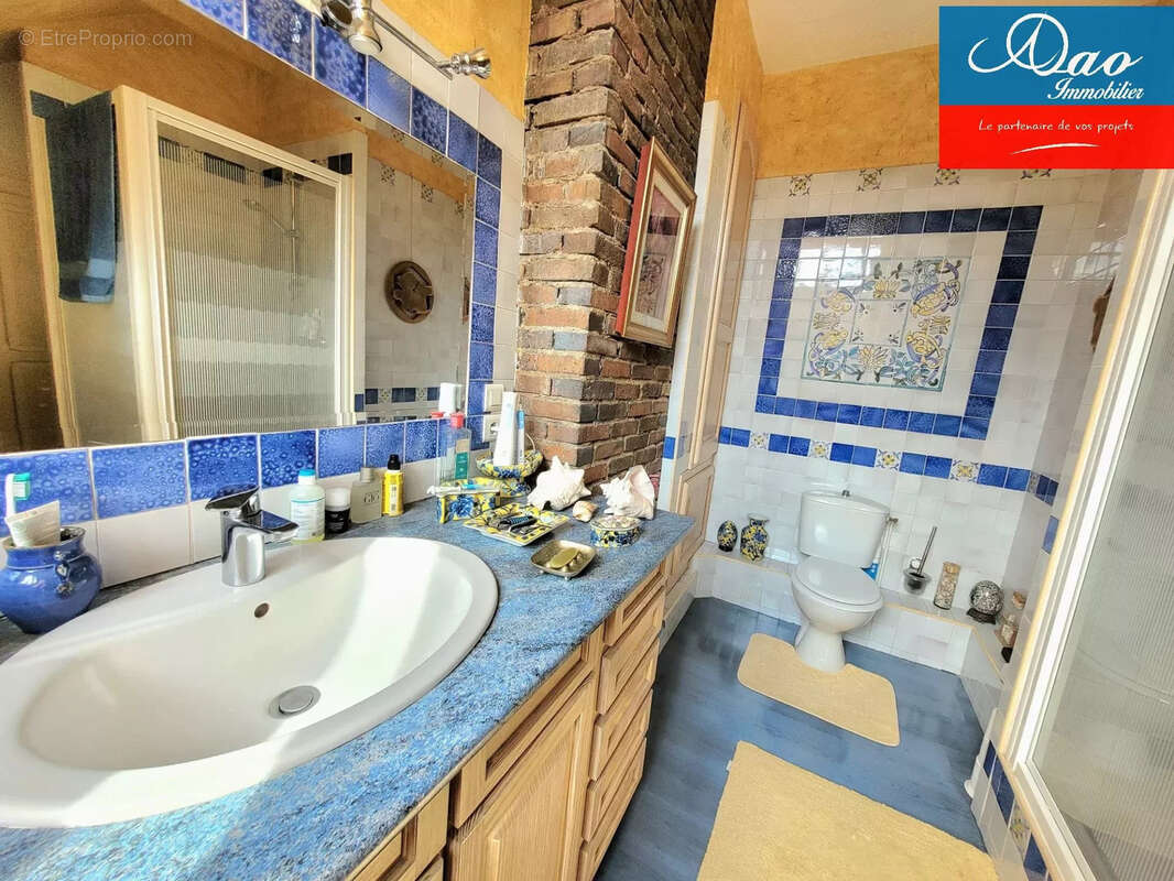 Maison à LA CHAPELLE-SAINT-LUC