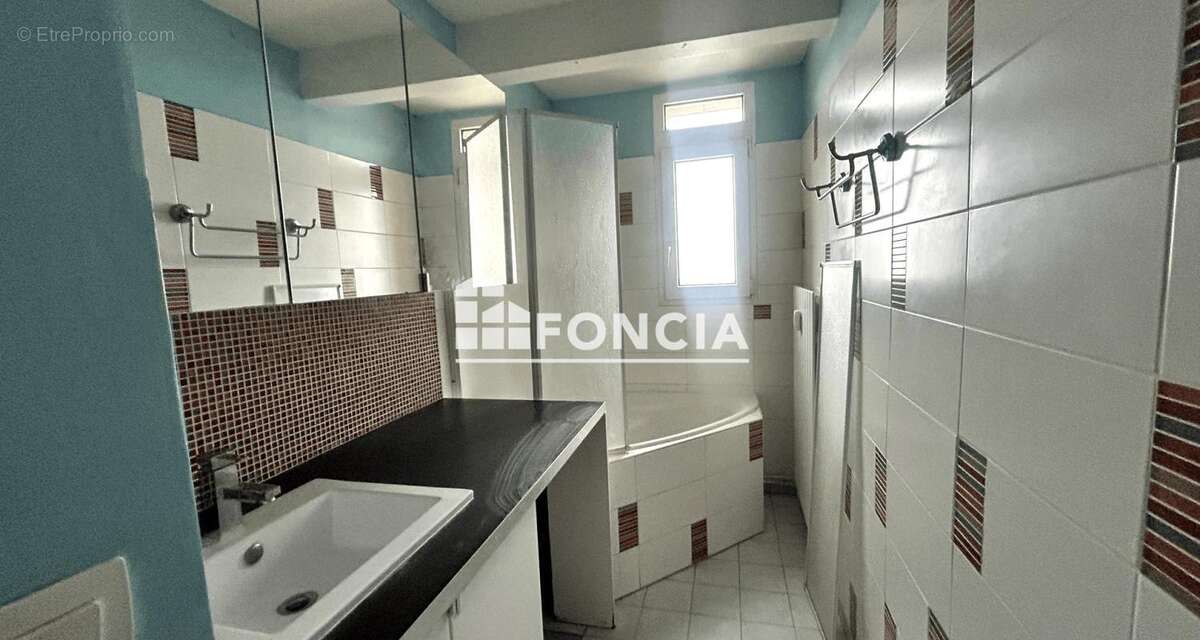 Appartement à MONTELIMAR