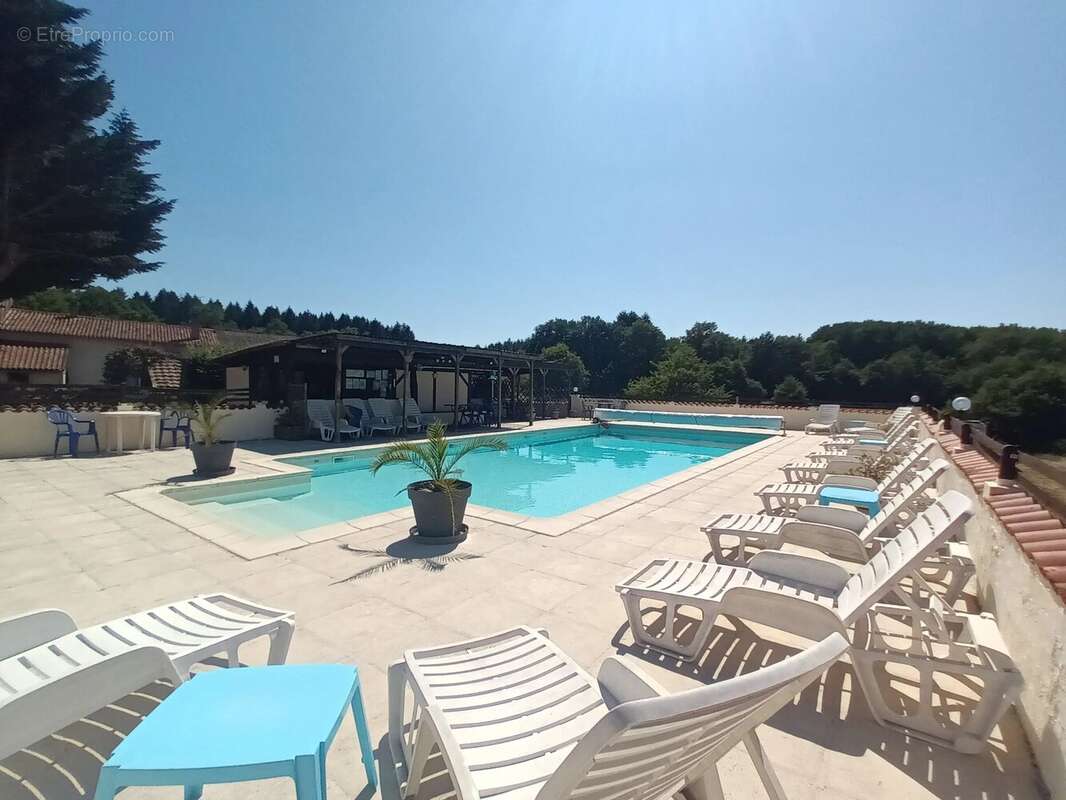 Maison à PRESSIGNAC