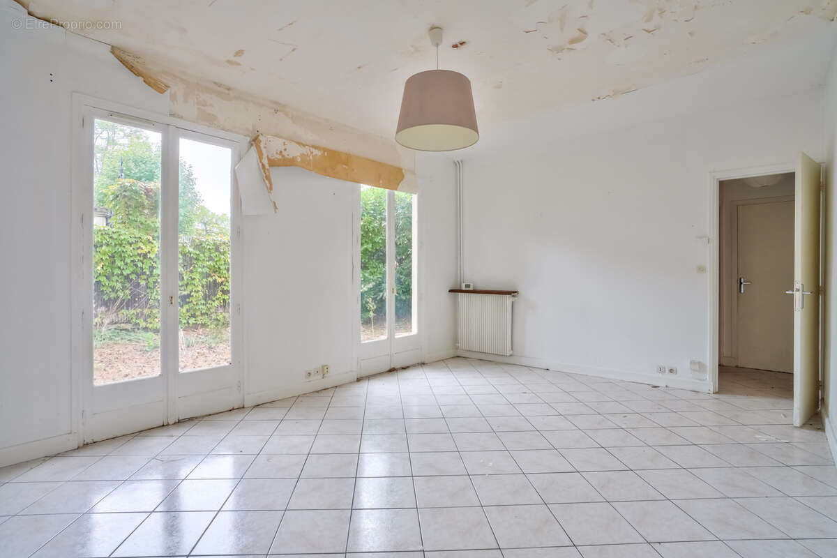 Maison à LE VESINET