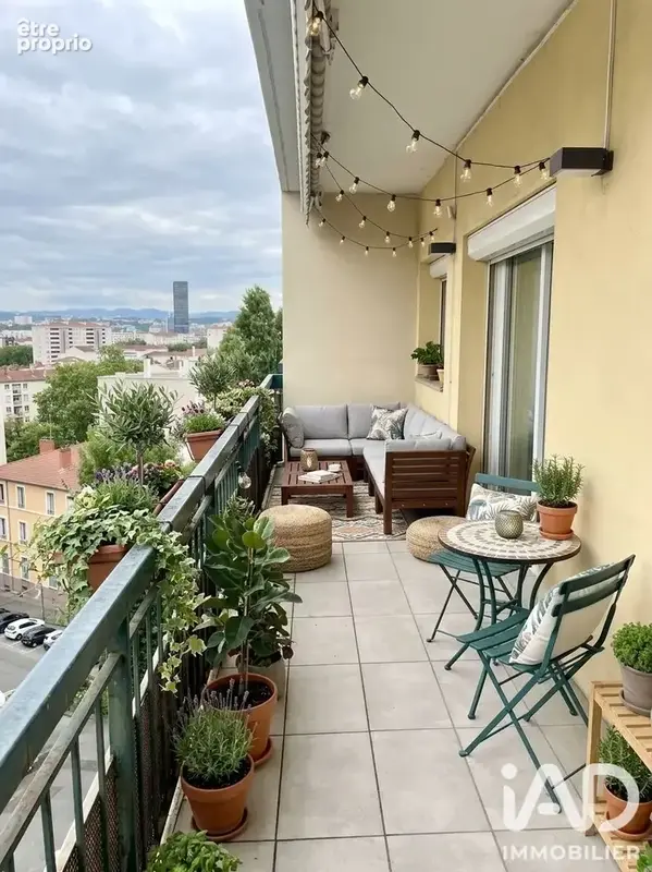 Photo 1 - Appartement à VILLEURBANNE