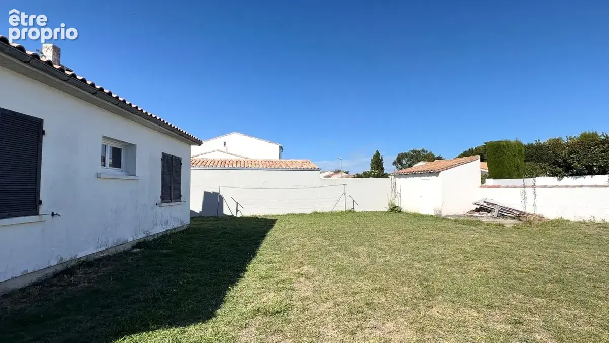 Maison à LES PORTES-EN-RE