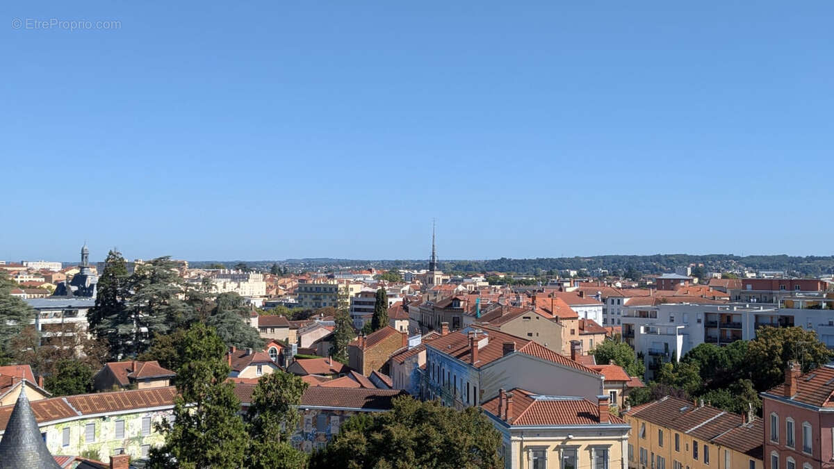 Appartement à VILLEFRANCHE-SUR-SAONE