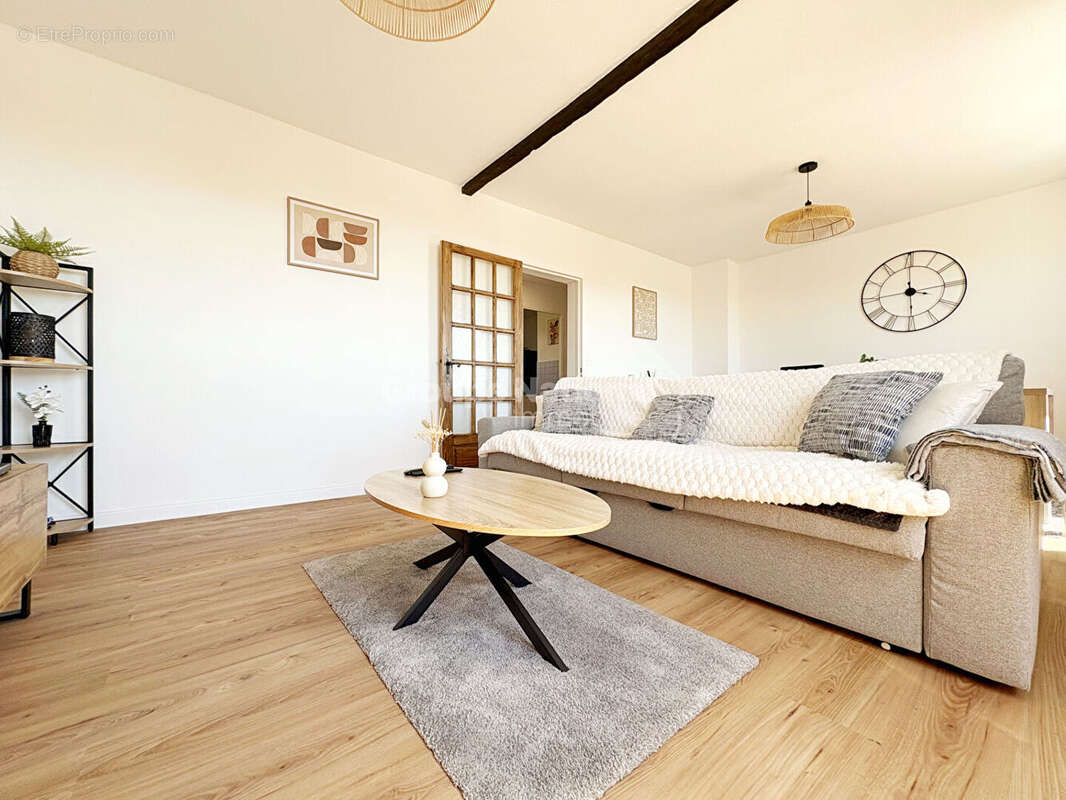 Appartement à SALON-DE-PROVENCE
