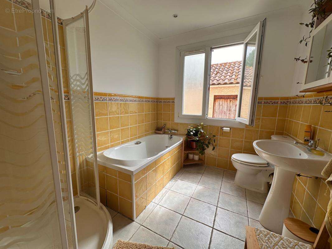 Maison À Vendre - photo 24