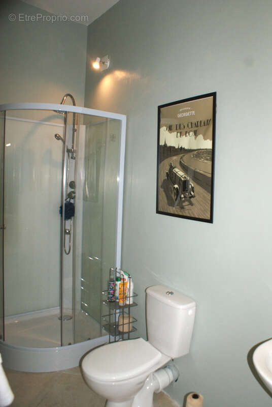 Maison à MONTLIEU-LA-GARDE