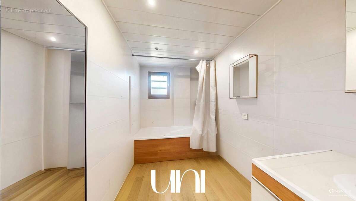 Maison à TOURVILLE-SUR-ODON