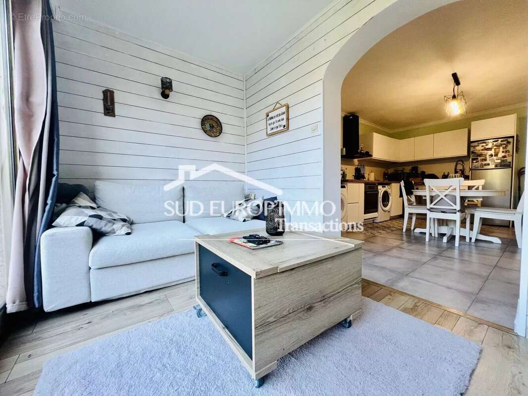 Appartement à VENCE