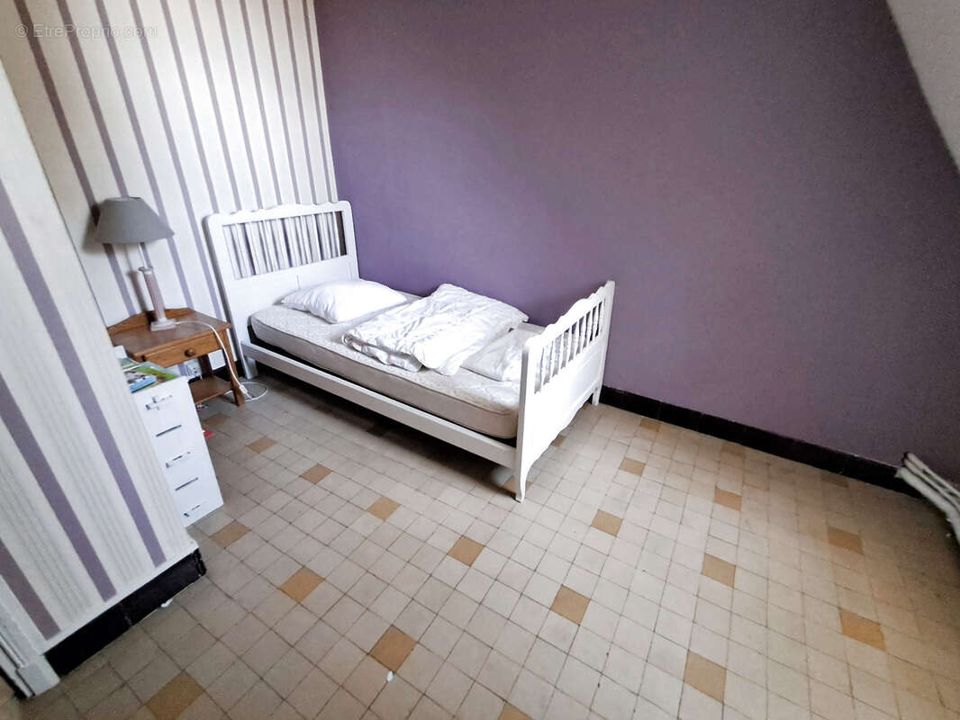 Maison à CHATEAU-GONTIER