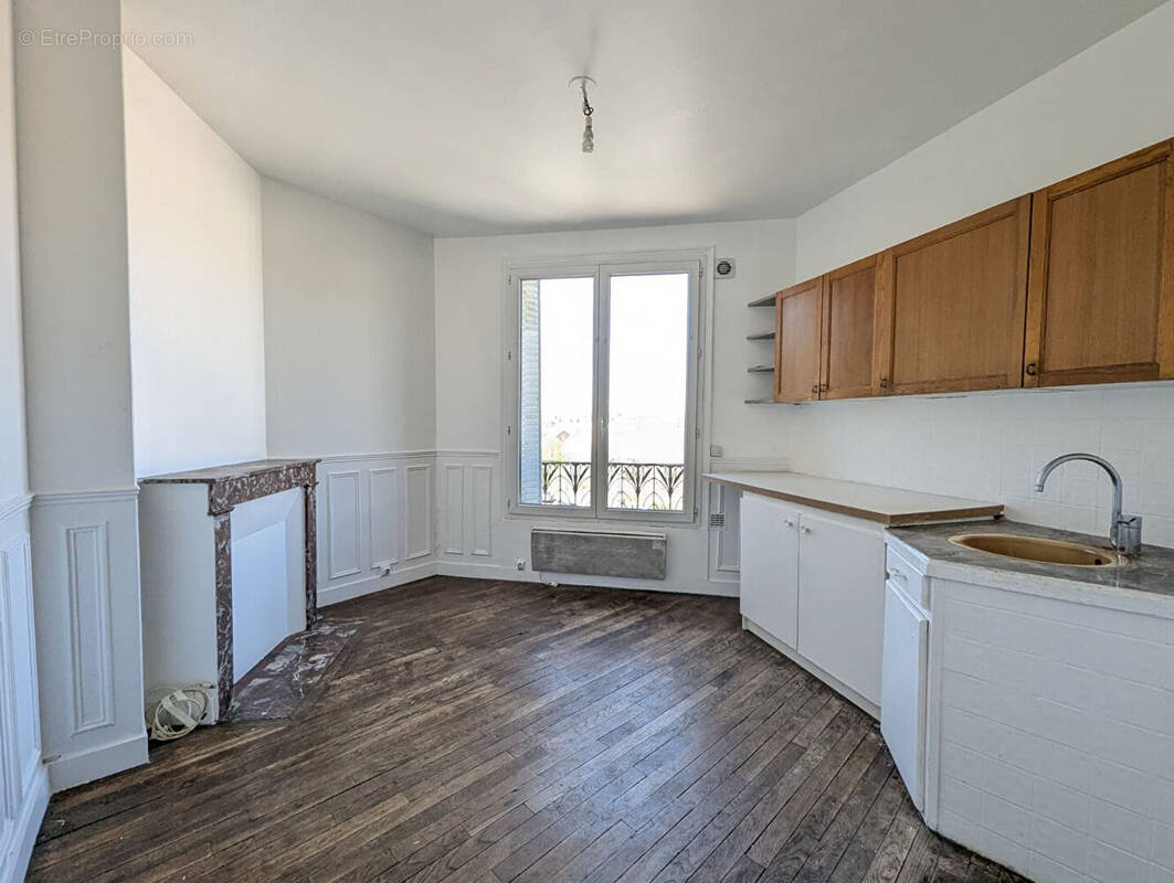 Appartement à FONTENAY-SOUS-BOIS