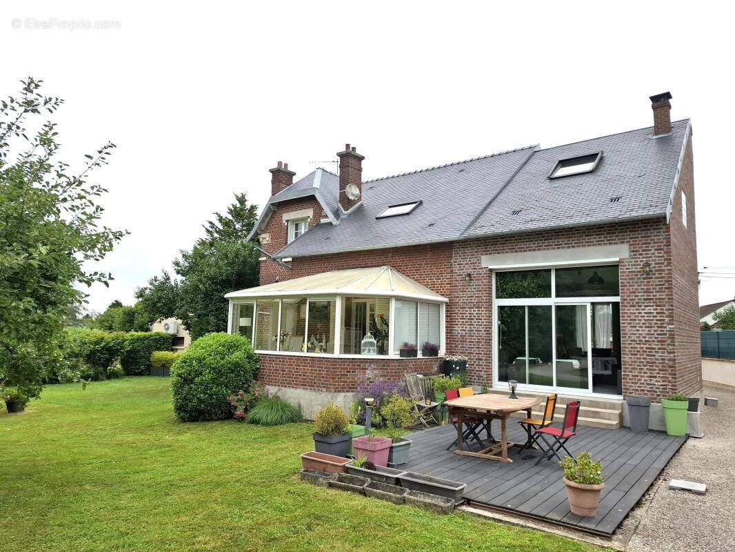 Maison à TRACY-LE-MONT