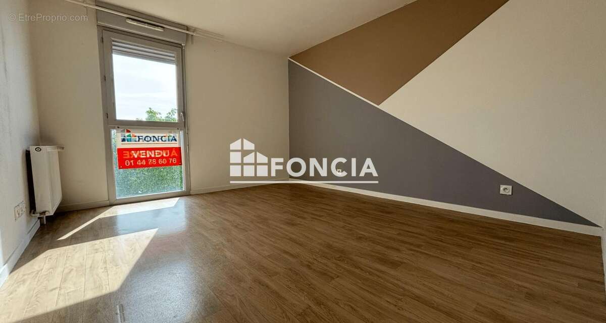 Appartement à SAINT-GERMAIN-LES-ARPAJON