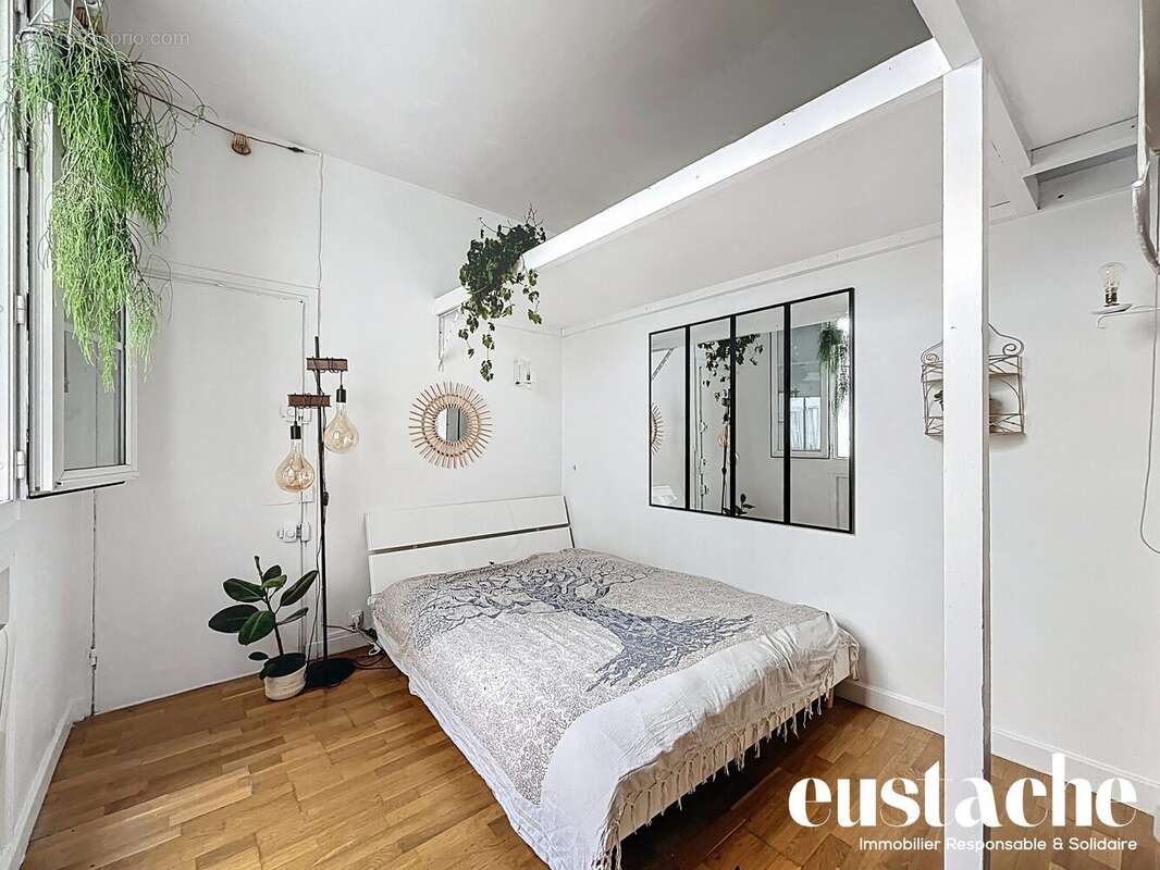 Appartement à PARIS-9E