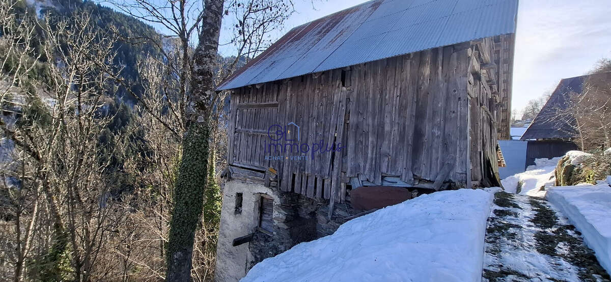 Maison à LA LECHERE