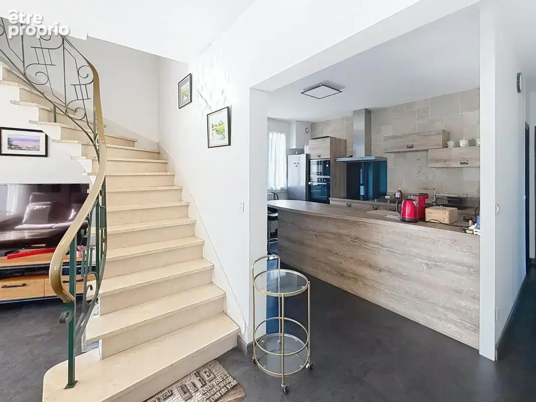 Maison 6 pièces 138 m² à vendre à Saintes (17100) - photo 12