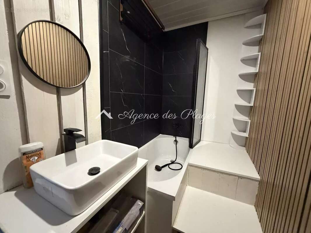 Maison à MESCHERS-SUR-GIRONDE