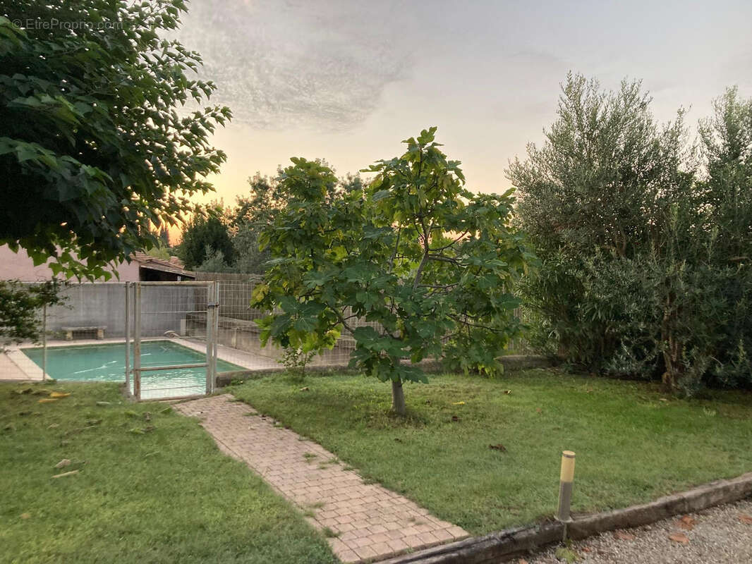 Maison à SAINT-DREZERY