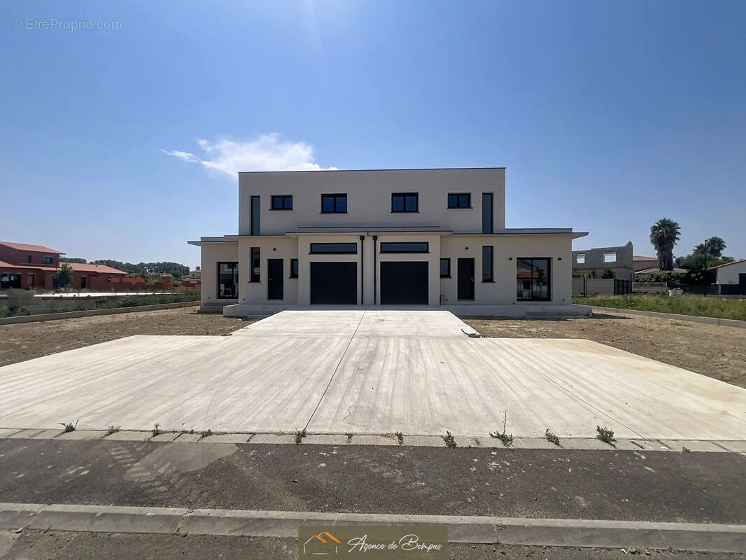 Secteur residentiel - villa 3 faces 123  m2 hbts  sur 356 m2 de terrain  - - photo 7