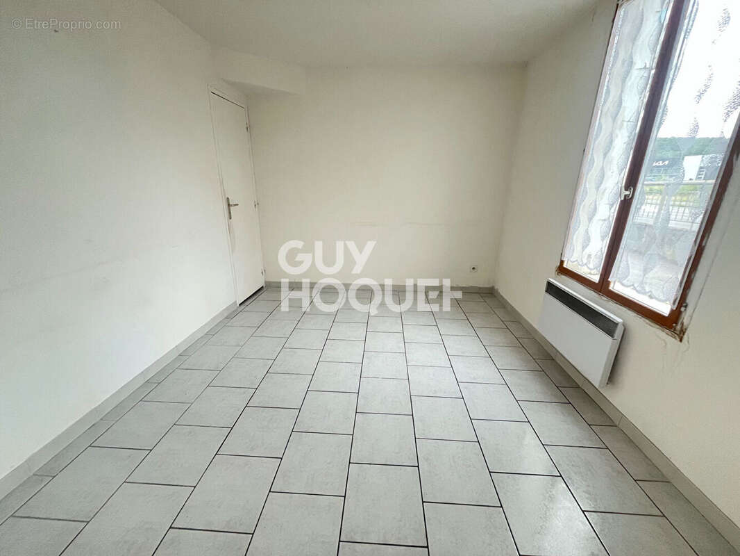 Maison 100 m² à Soissons  - photo 4