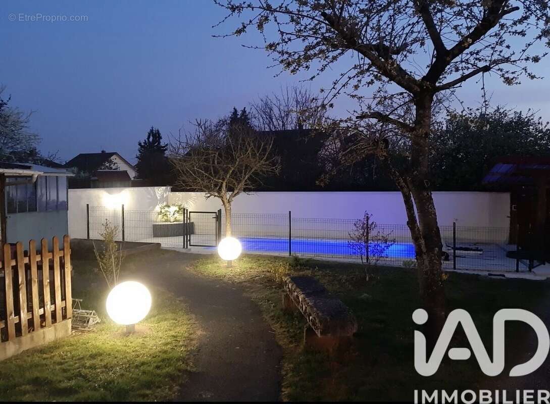 Photo 2 - Maison à BOURBON-LANCY