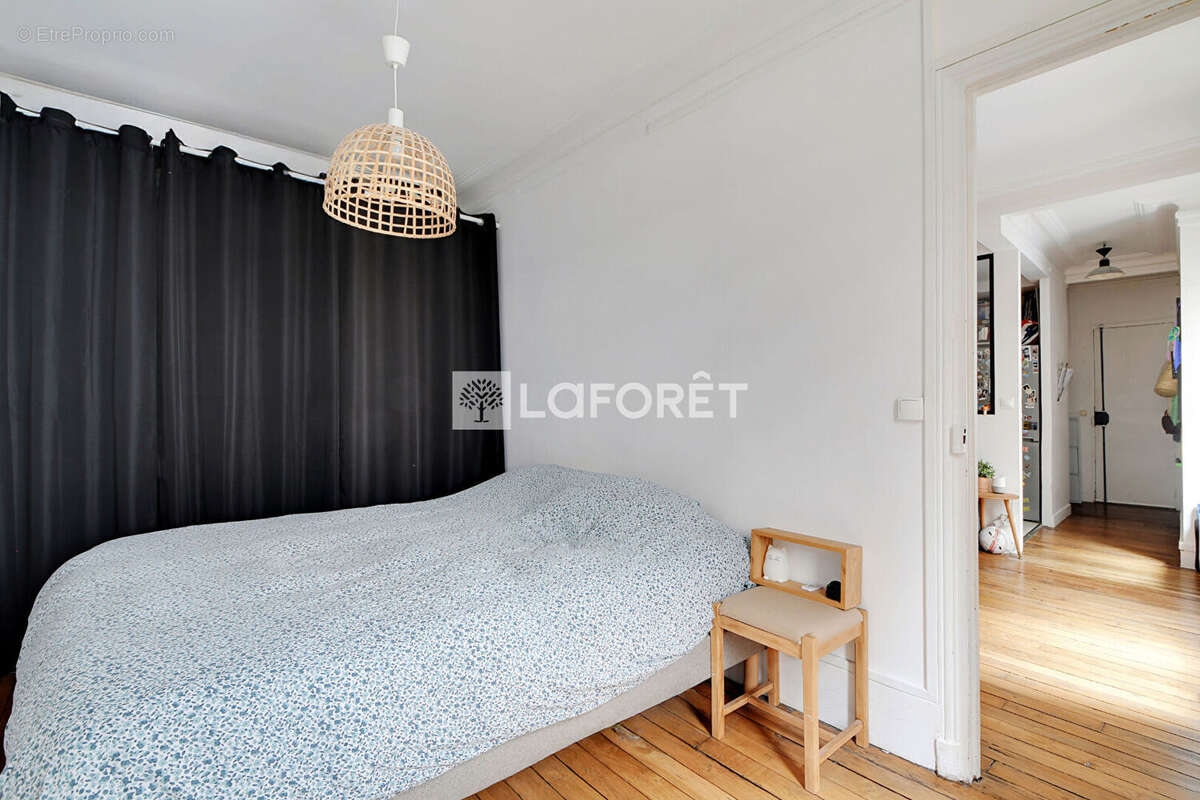 Appartement à PARIS-18E