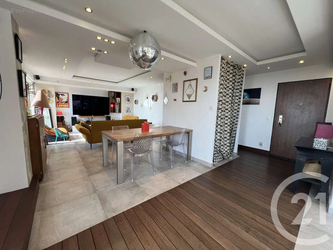 Appartement 125 m² à San-Martino-Di-Lota  - photo 8