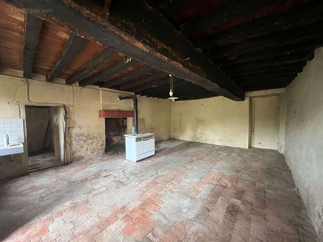 Maison à SAINT-DESIRE