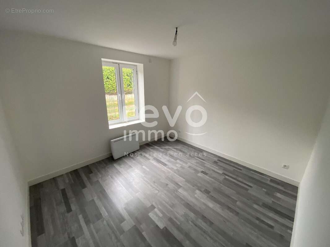 Maison à LA CHAPELLE-SAINT-REMY