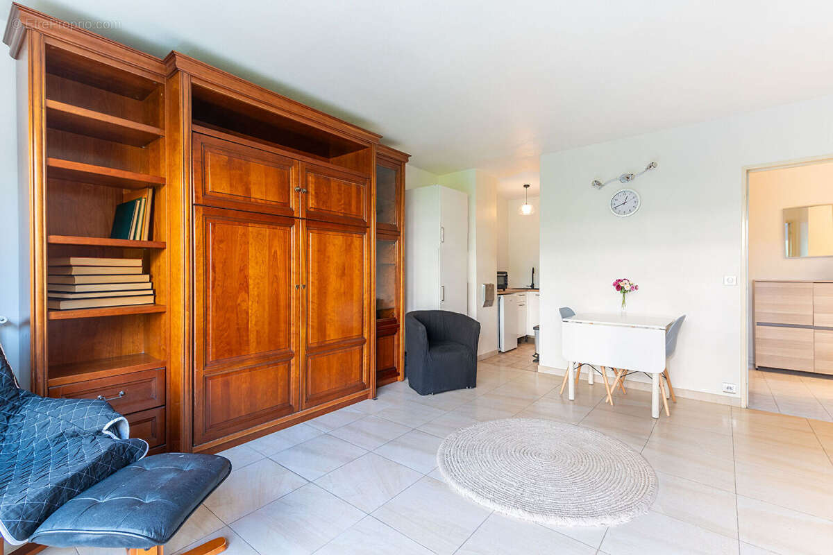 Appartement à PARIS-12E
