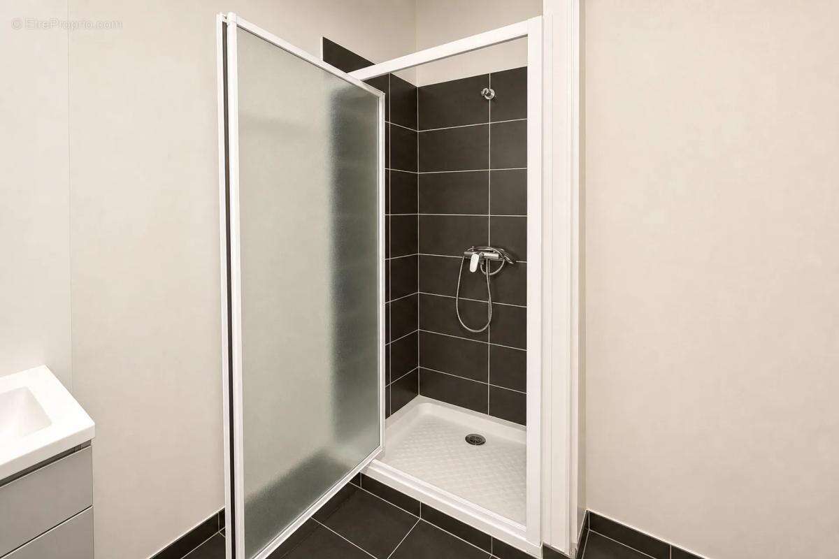 Appartement de 3 pièces de 64 m² situé à Avignon - photo 12