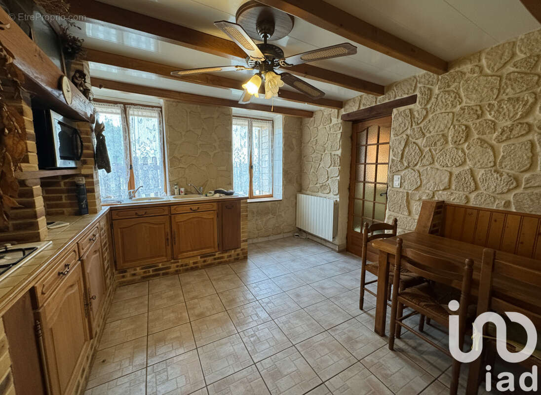 Photo 6 - Maison à JOIGNY