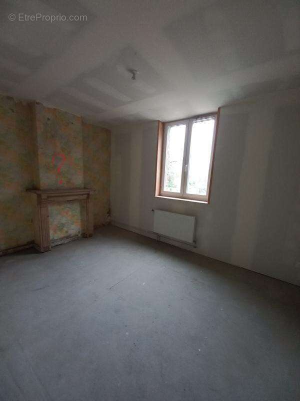 Maison à BILLY-MONTIGNY